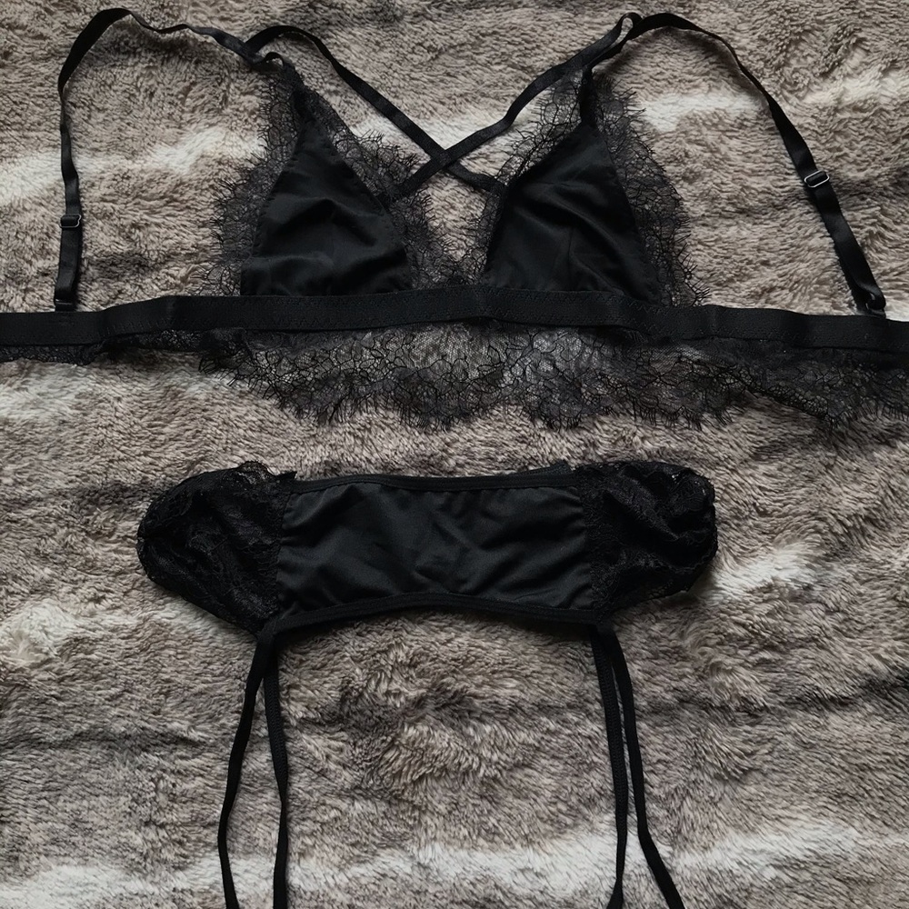 Lingerie set